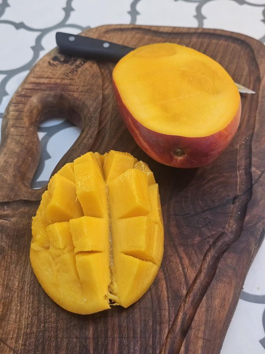 Fresh Egyptian Osteen Mango – Sweet & Juicy approx. 3kg